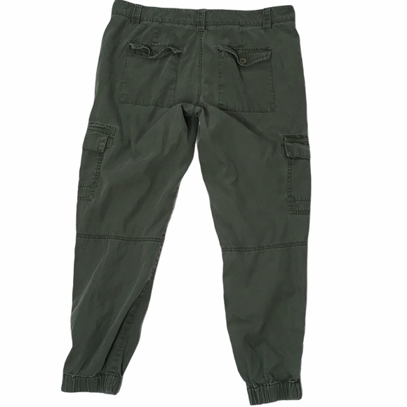 LOFT Pants - Loft Capri length jogger Green 4